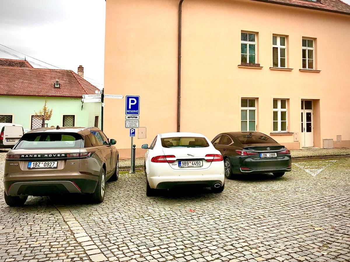 Boutique Apartments U Rolanda Znojmo Exterior photo